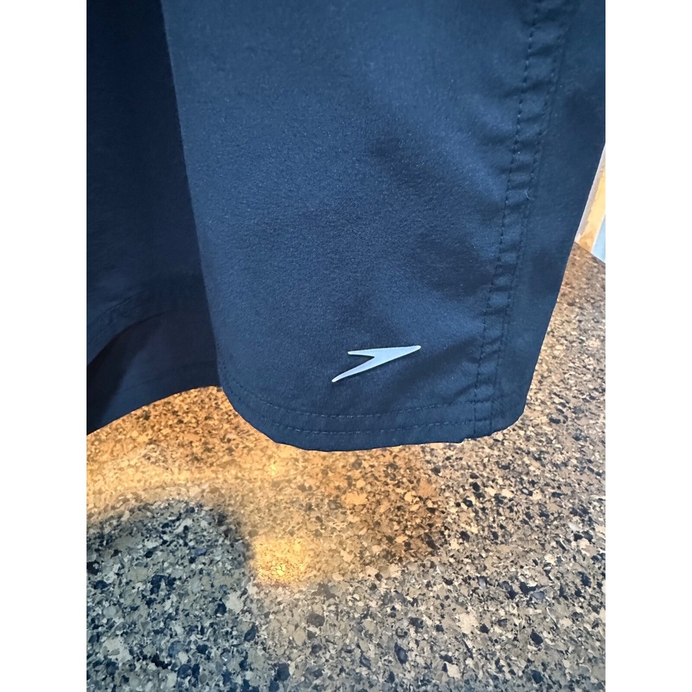 speedo black shorts men's xl 5 in - Picture 2 of 4